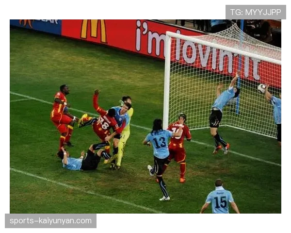 手臂不自然扩大是否构成手球犯规？规则如何界定“不自然”？